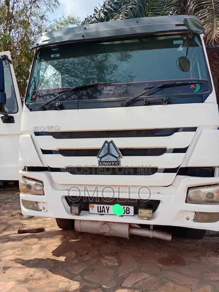 Sinotruck Tractor Head
