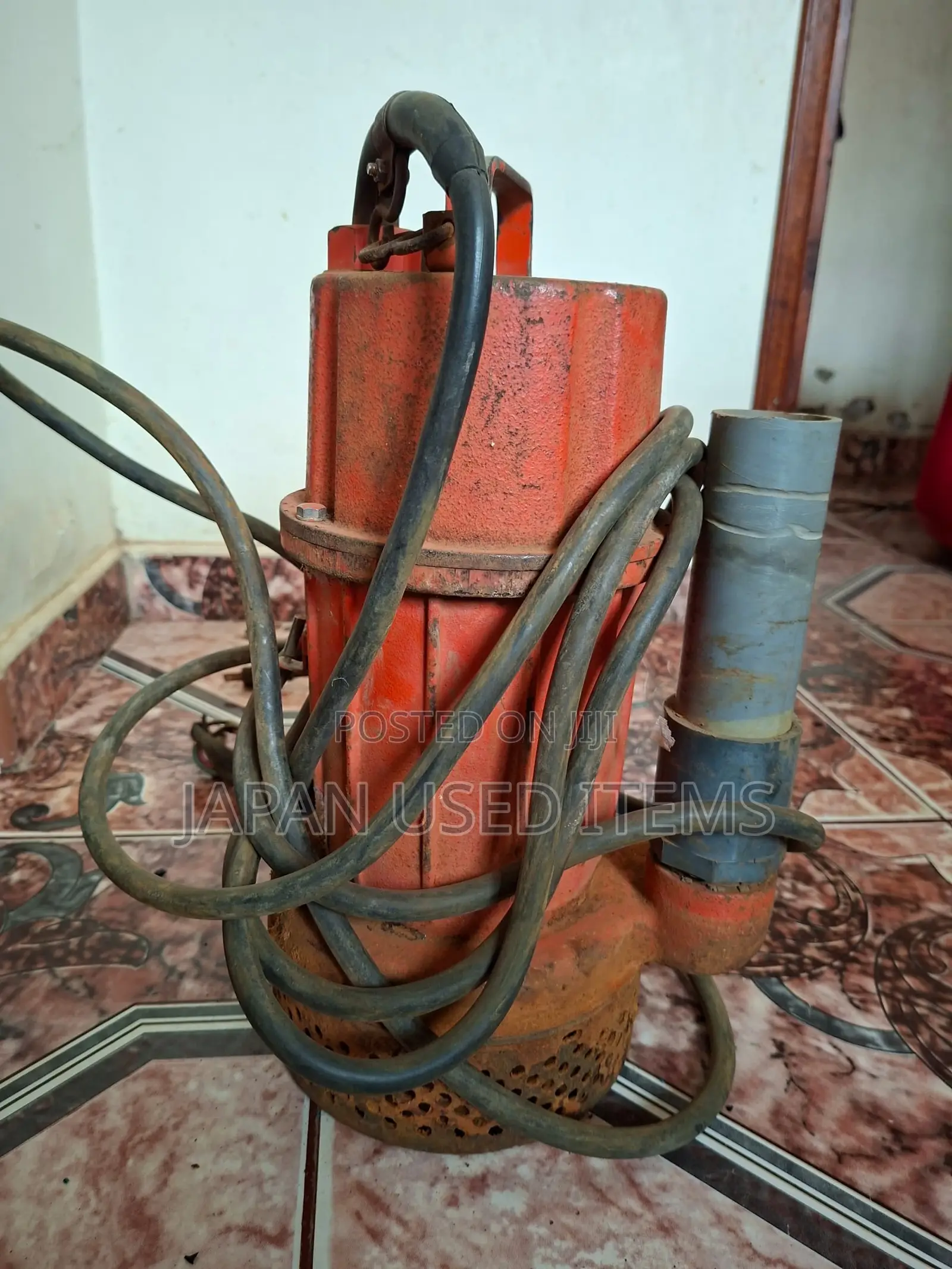 Heavy-Duty, Submersible Water Pump