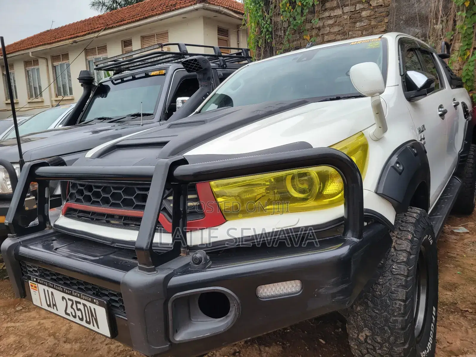 Toyota Hilux Revo Double Cab Deisel 2.8 RWD 2016 White