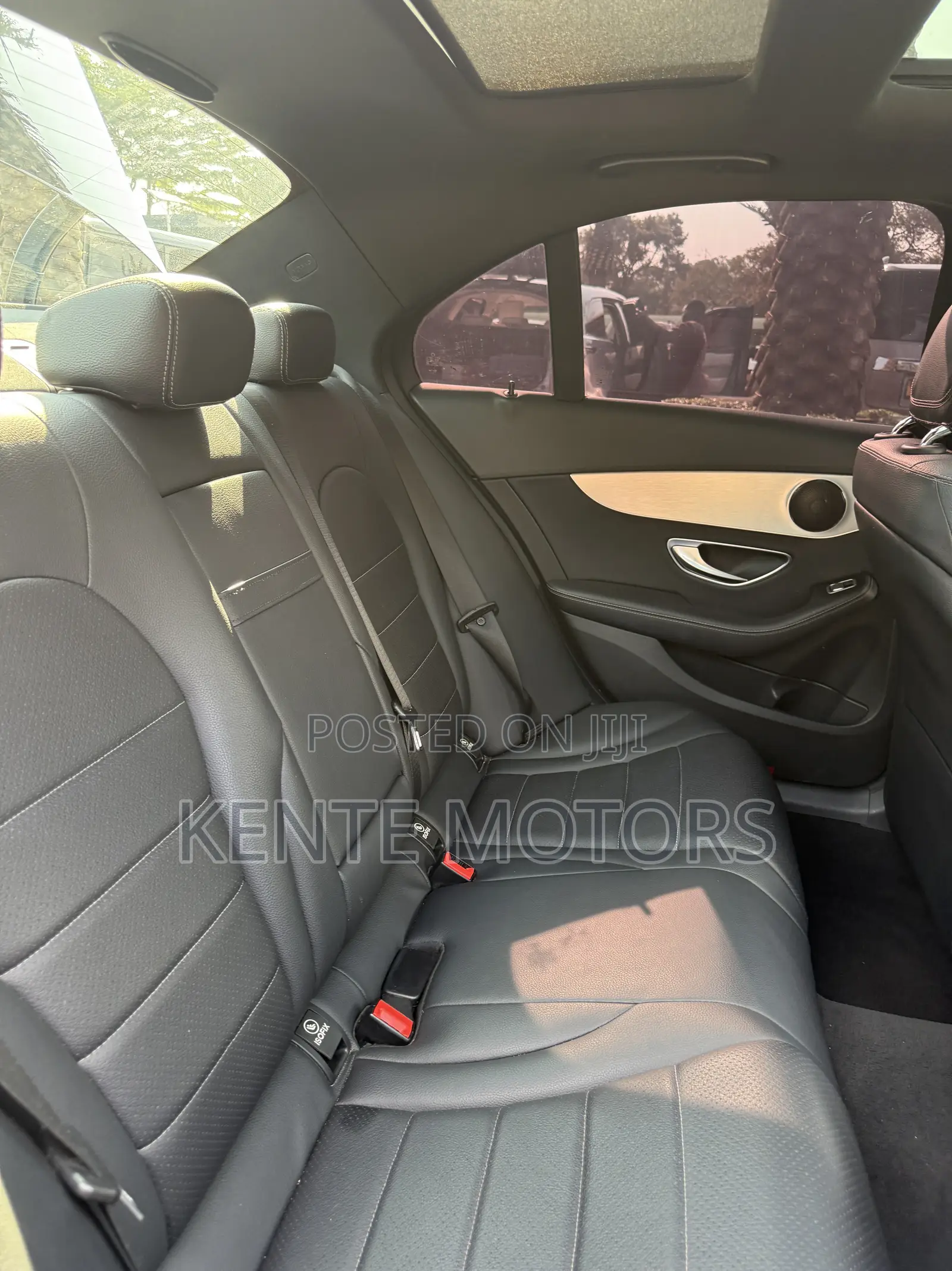 Mercedes-Benz C200 2018 Black