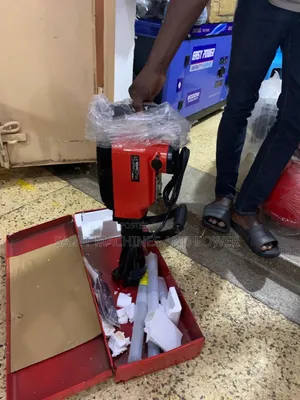 Breaker/Demolition Hammer