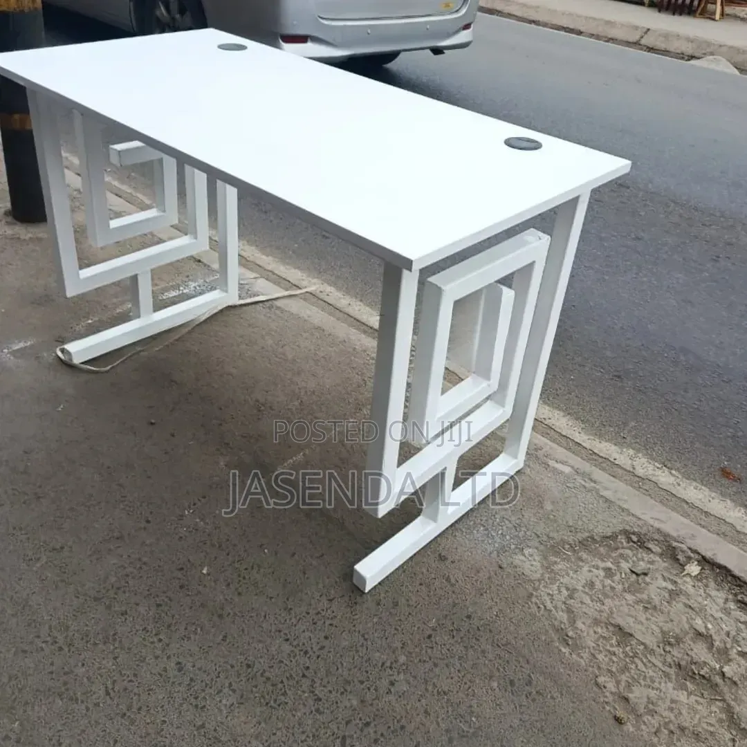 Computer Office Table 140cm | Executive Desk for Office