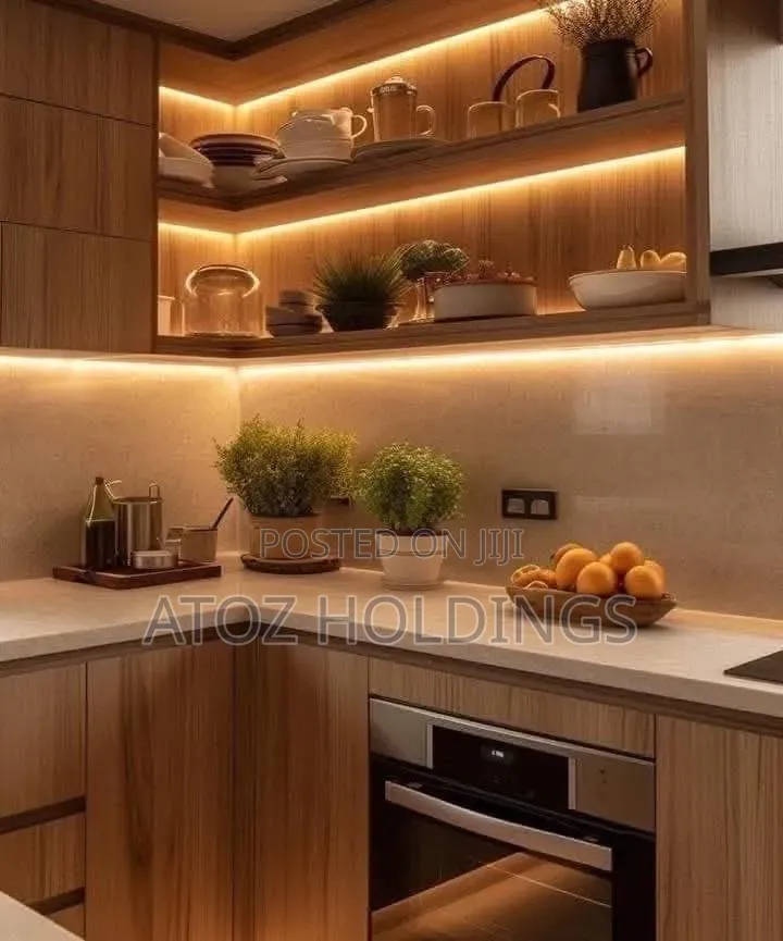 Kitchen Cabinets/Venice Kitchen Cabinet 950,000/- Per Running Meter