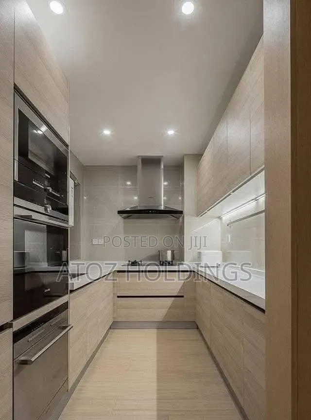 Kitchen Cabinets/Fenandaz Kitchen Cabinet Per Running Meter