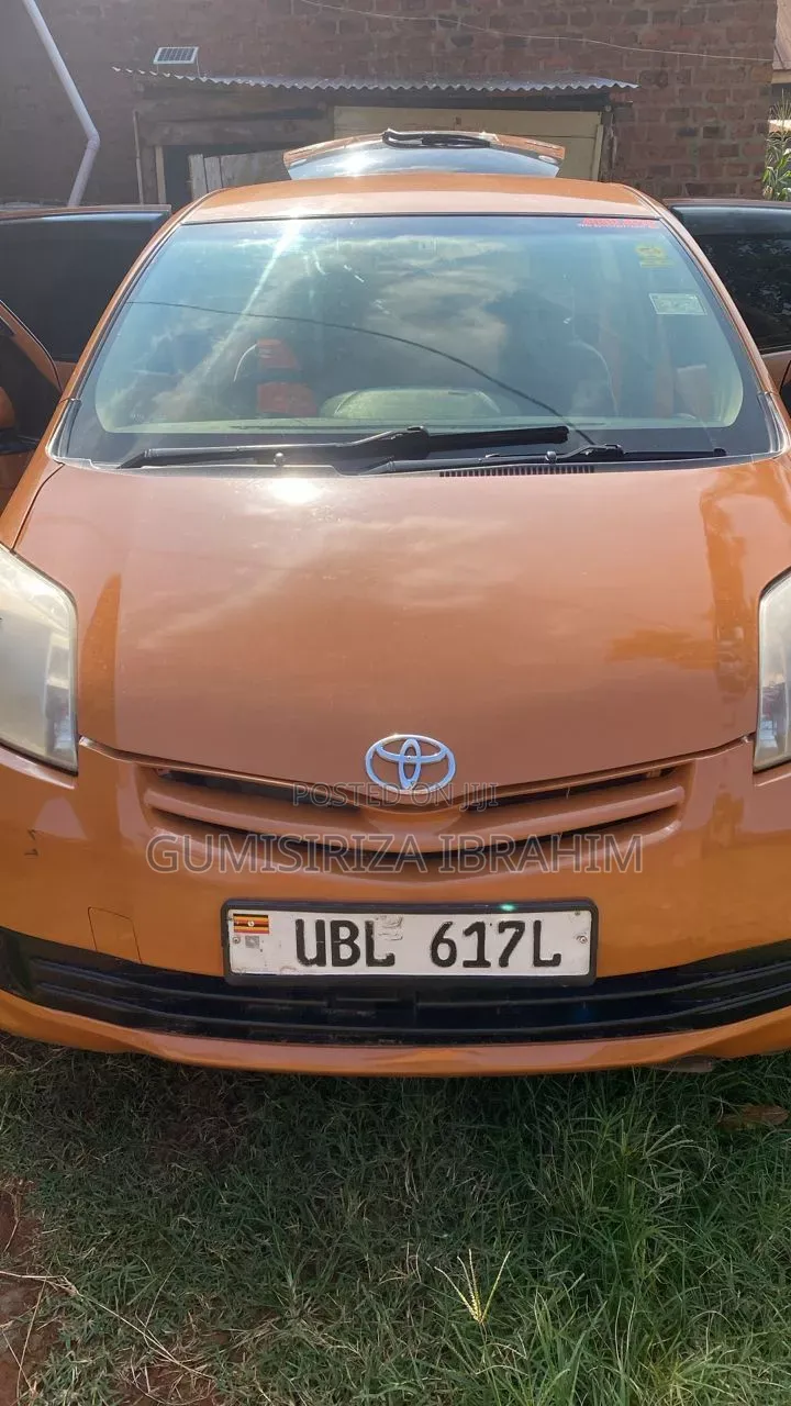 Toyota Passo 2015 Orange