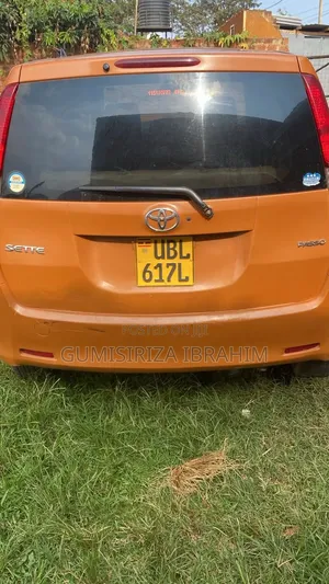 Toyota Passo 2015 Orange