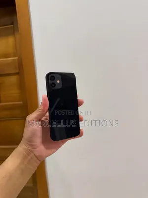 Apple iPhone 12 64 GB Black