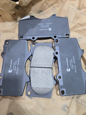 Hilux Rocco and Fortuner Front Brake Pads ( Genuine Toyota)