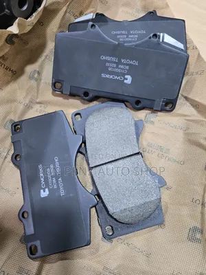 Hilux Rocco and Fortuner Front Brake Pads ( Genuine Toyota)