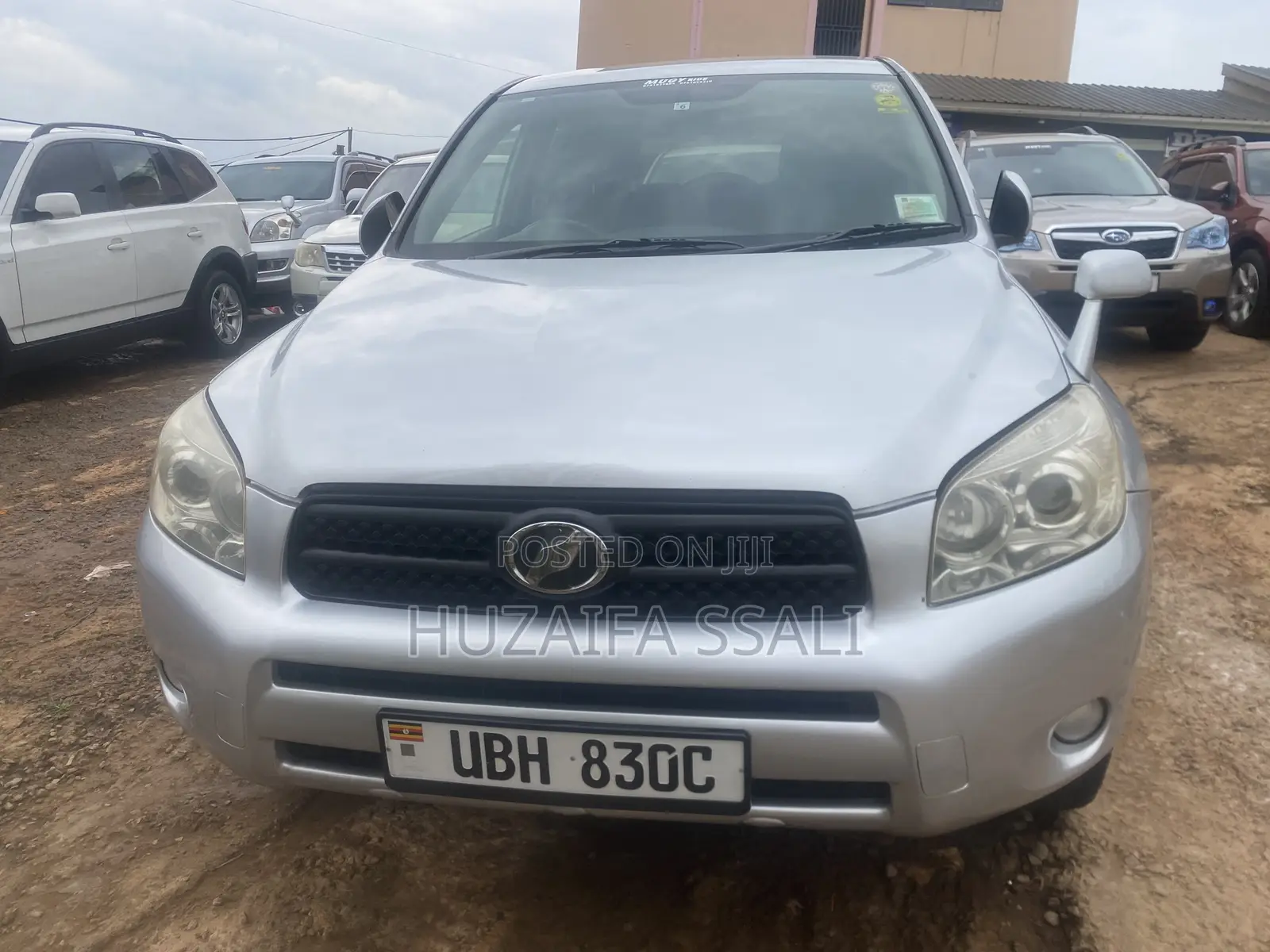 Toyota RAV4 2011 White
