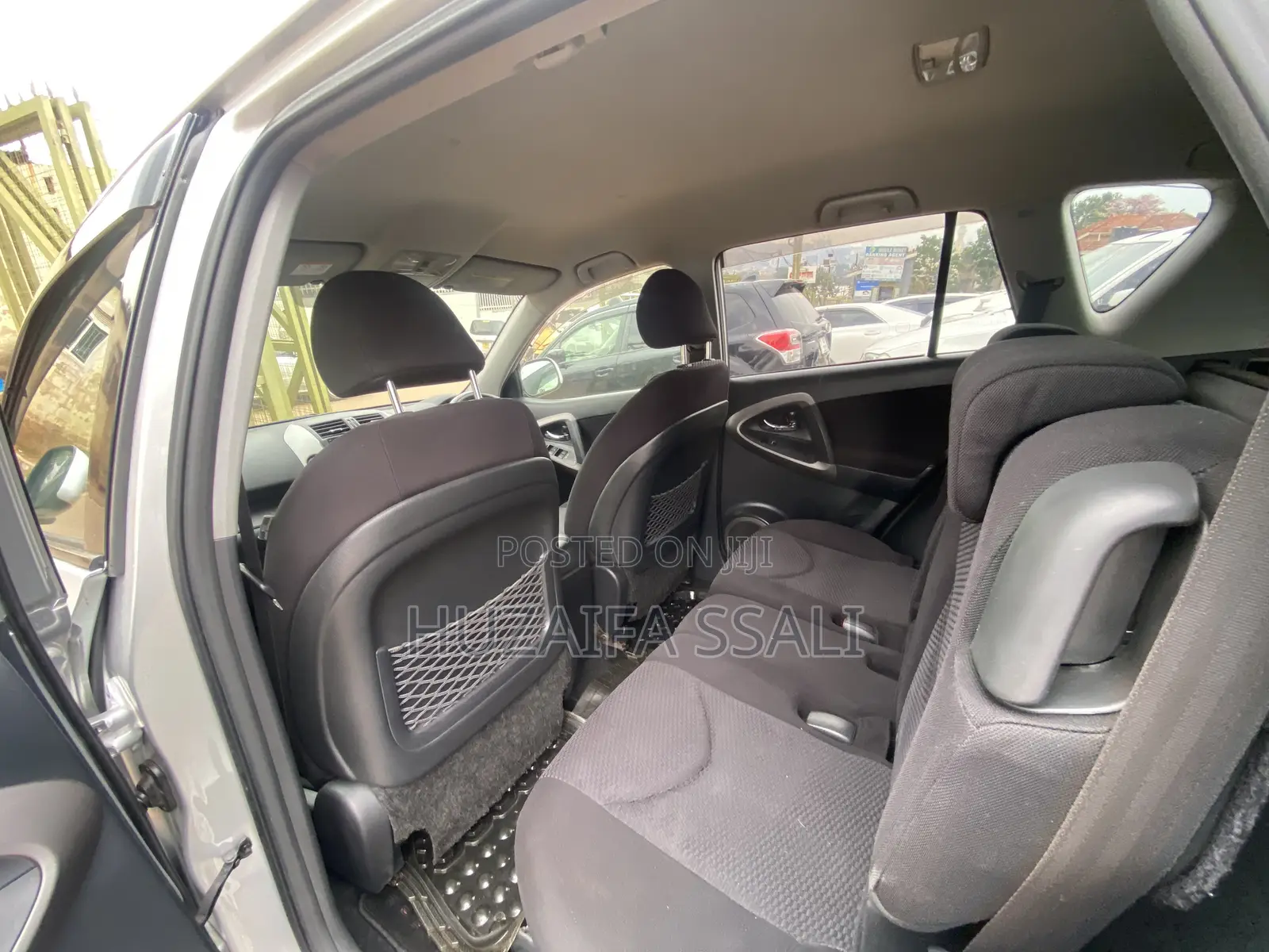 Toyota RAV4 2011 White