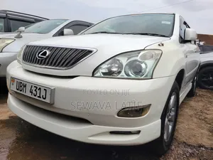 Toyota Harrier 3.0 V6 2005 White