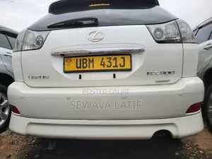 Toyota Harrier 3.0 V6 2005 White