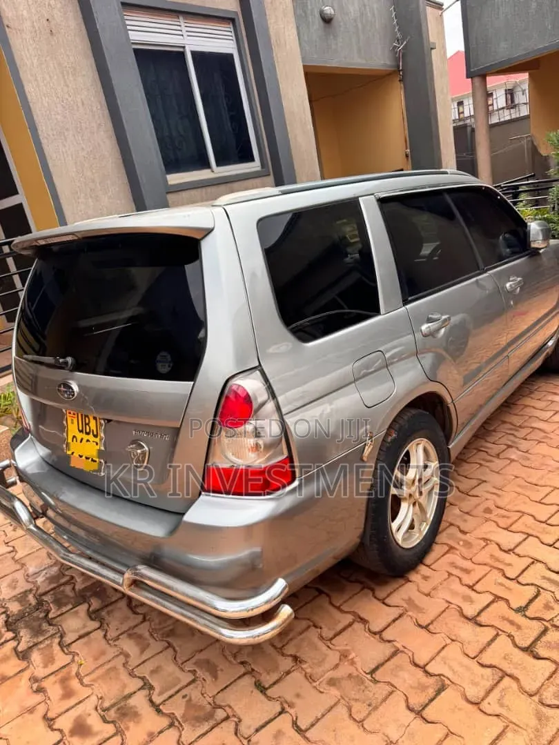 Subaru Forester 2007 Silver