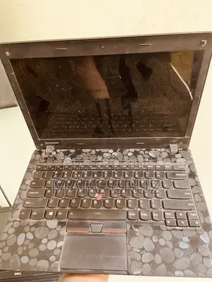 Laptop Lenovo 8GB Intel Core i5 HDD+SSD 350GB