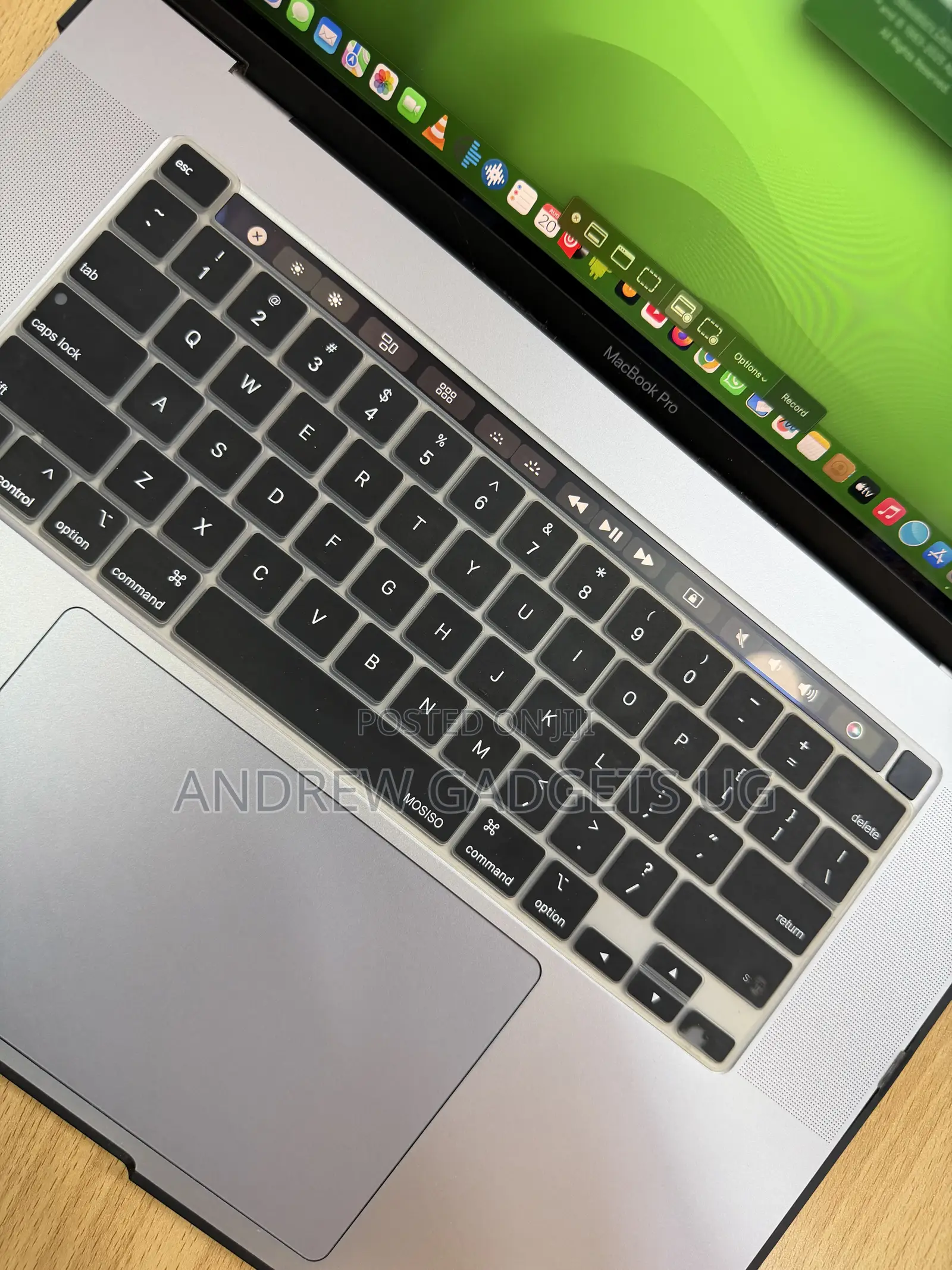 Laptop Apple MacBook Pro 2019 16GB Intel Core i9 SSD 1T