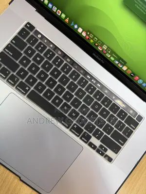 Laptop Apple MacBook Pro 2019 16GB Intel Core i9 SSD 1T