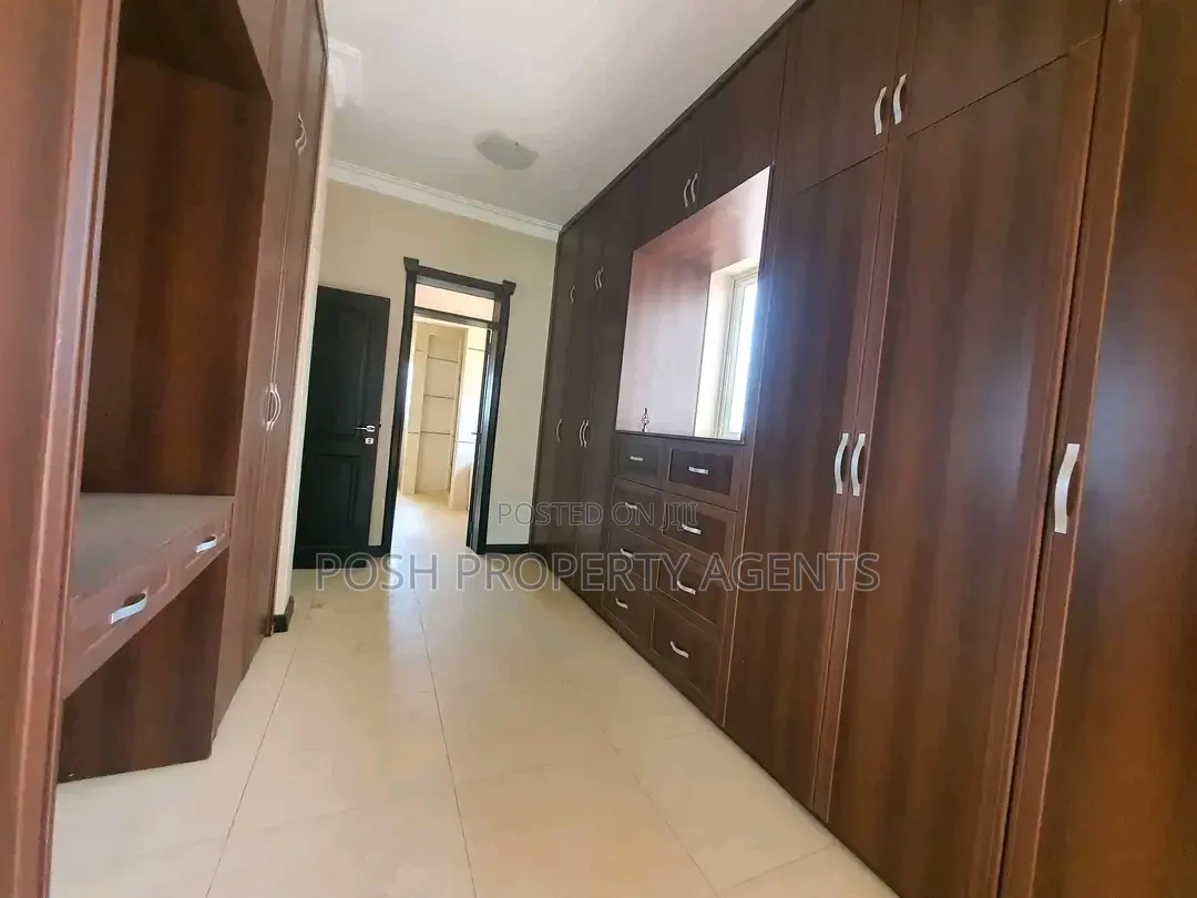 3bdrm Apartment in Bukoto, Central Division for rent