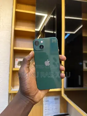Apple iPhone 13 256 GB Green
