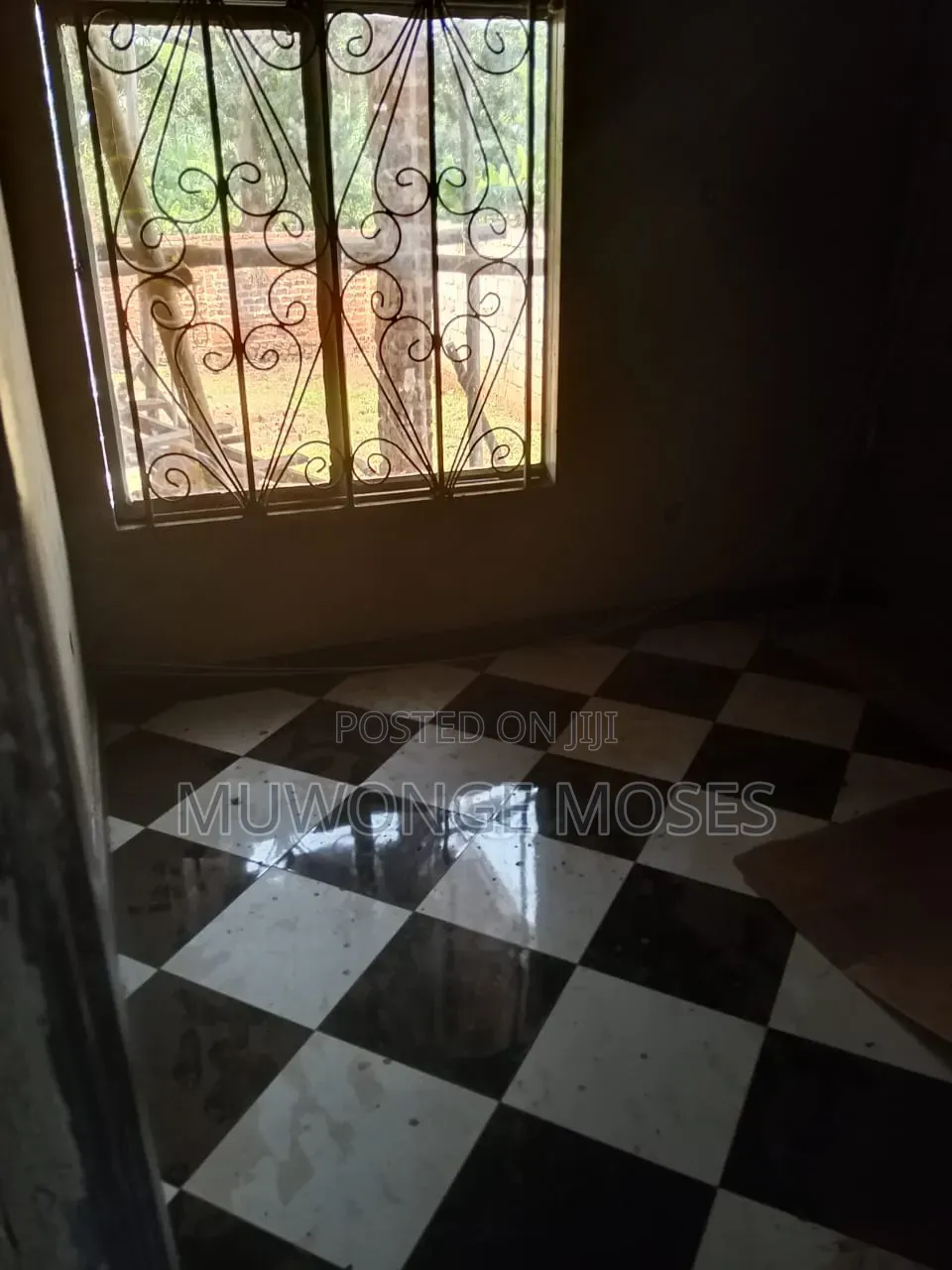 3bdrm Bungalow in Katikamu, Wobulenzi TC for sale