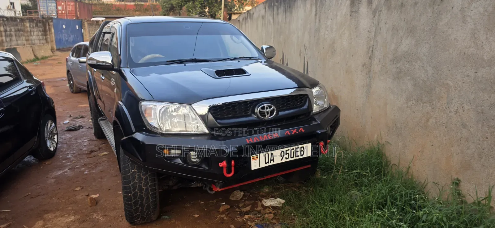 Toyota Hilux 2013 Black