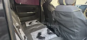 Toyota Hilux 2013 Black