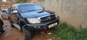 Toyota Hilux 2013 Black