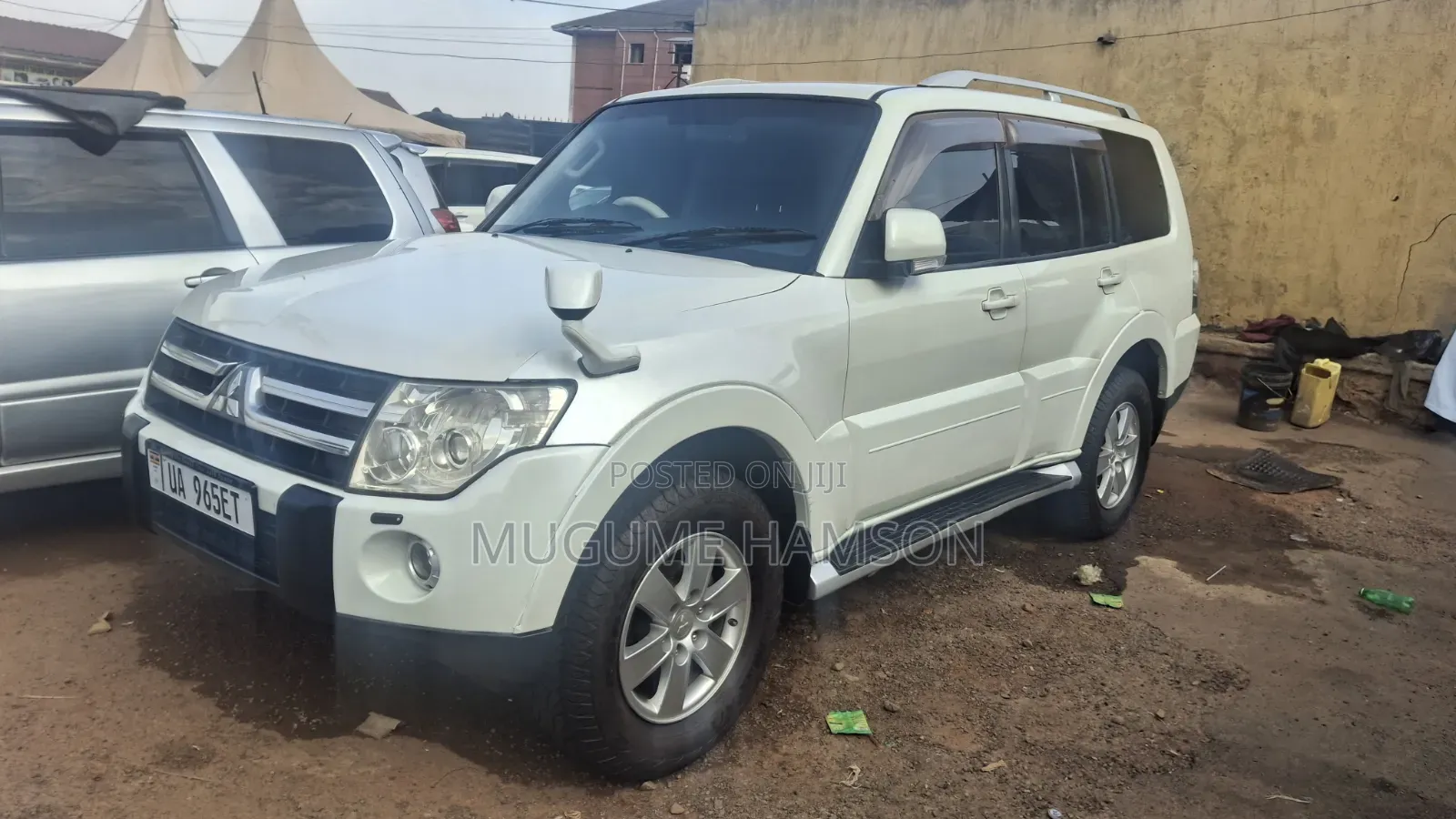 Mitsubishi Pajero 2009 White