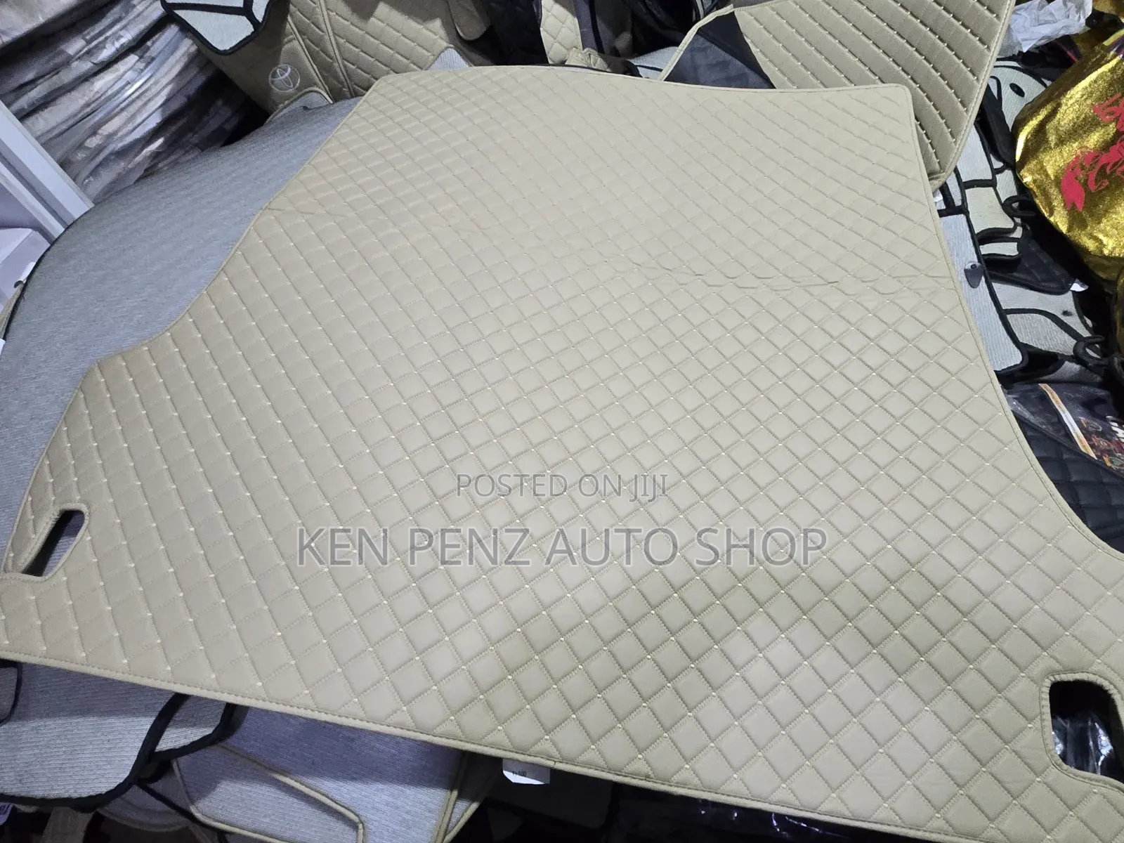 Harrier and Lexus RX330 Floor Mats and Carpets