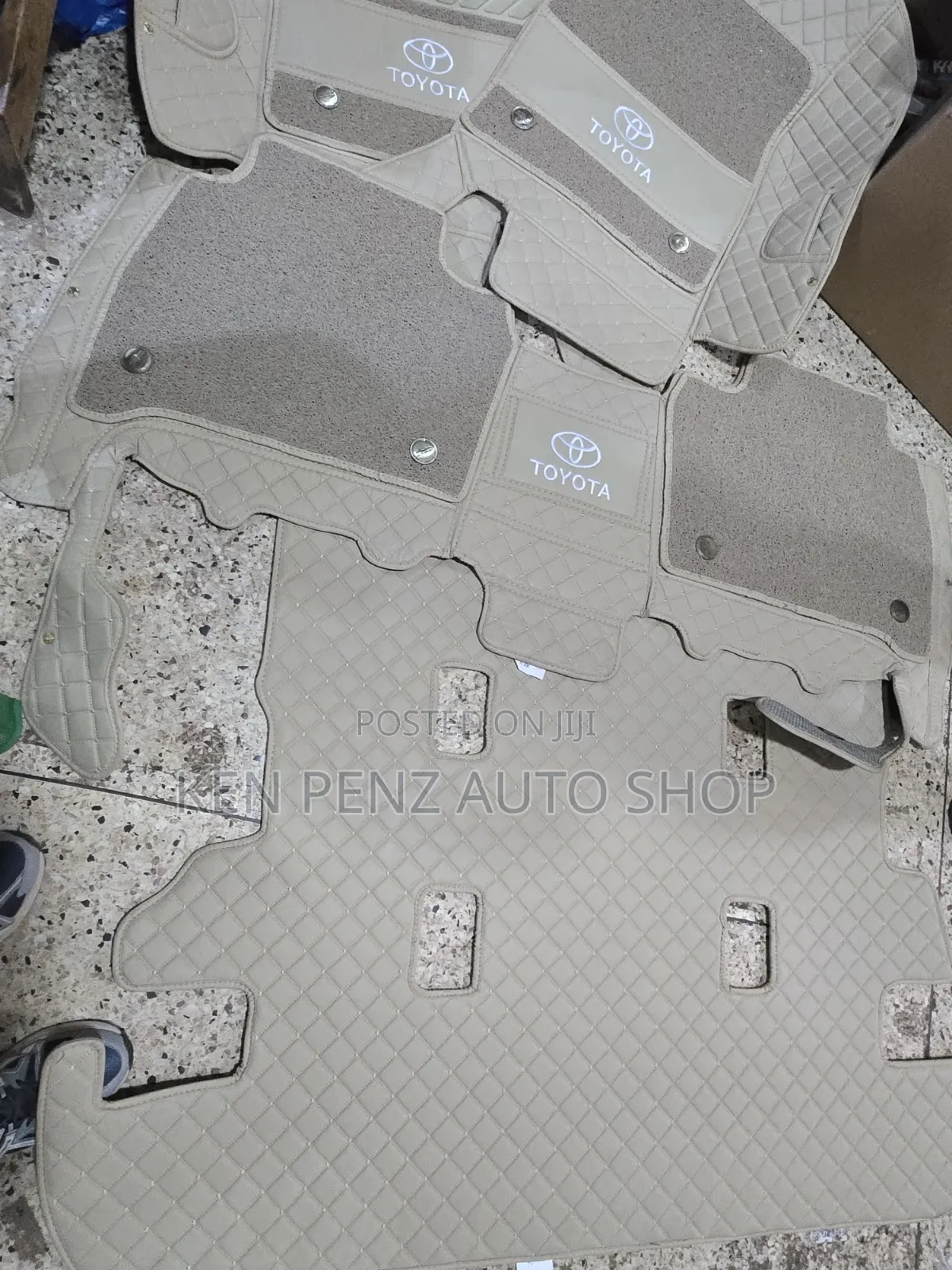 Landcruiser LC150,LC200 and LC300 Floor Mats and Carpets