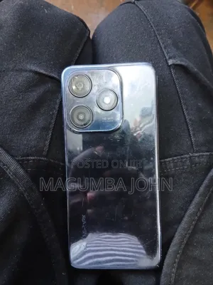 Tecno Spark 10C 128 GB Silver