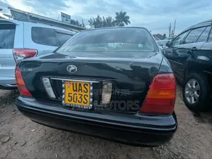 Toyota Progress 2003 Black