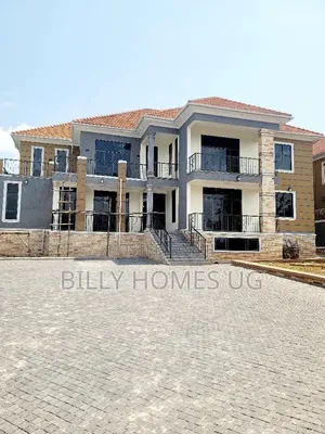7bdrm Mansion in Ssabagabo-Makindye for sale