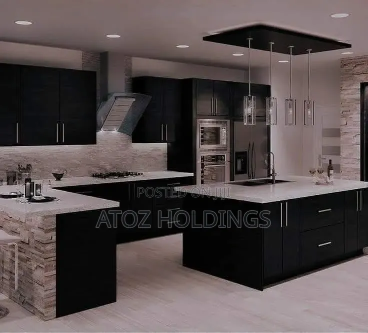 Kitchen/Murphy Kitchen Cabinets in All Designs 990,000/- Per Meter