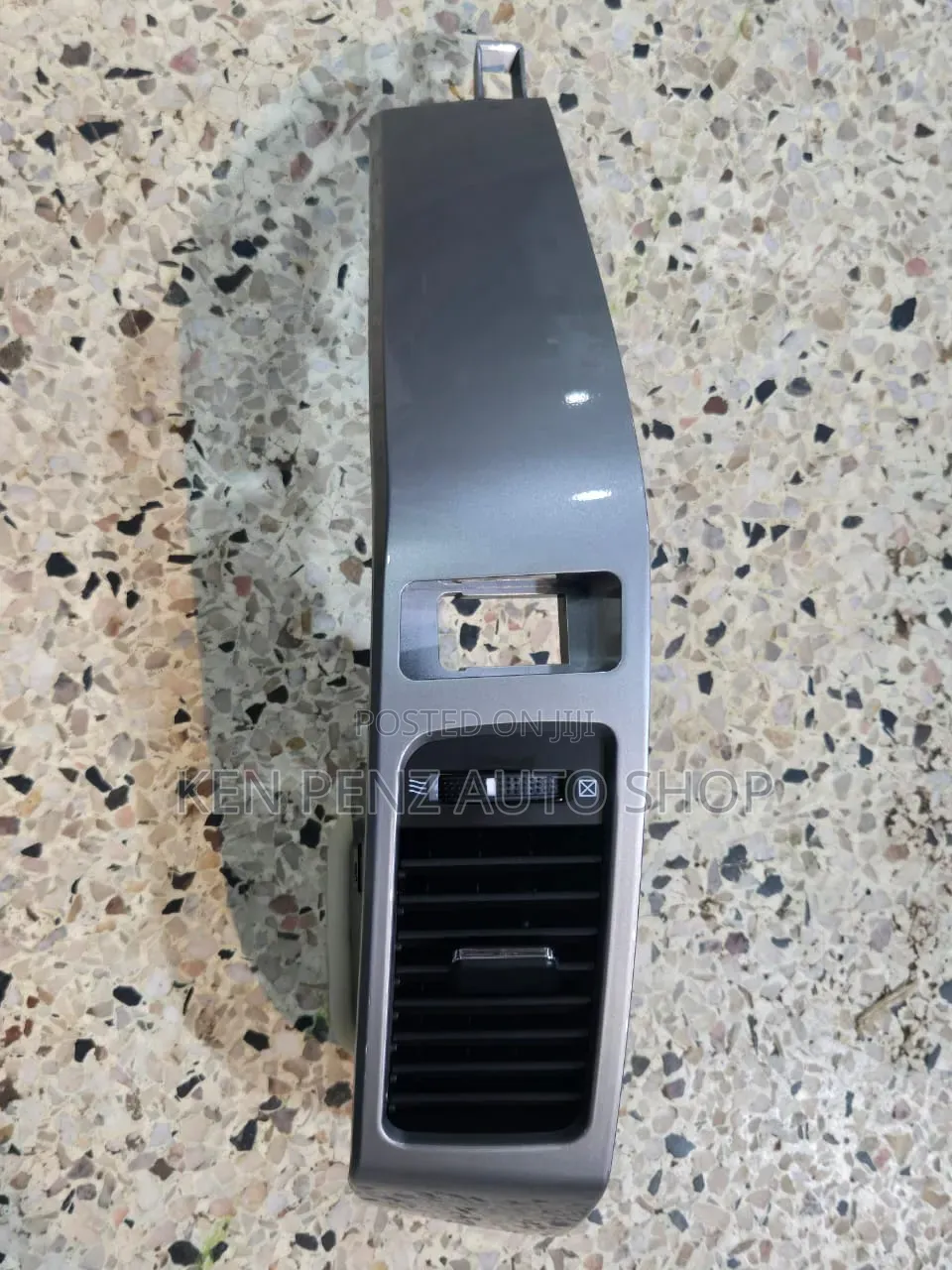 Landcruiser Prado J120 AC Vent Pannel Outlet