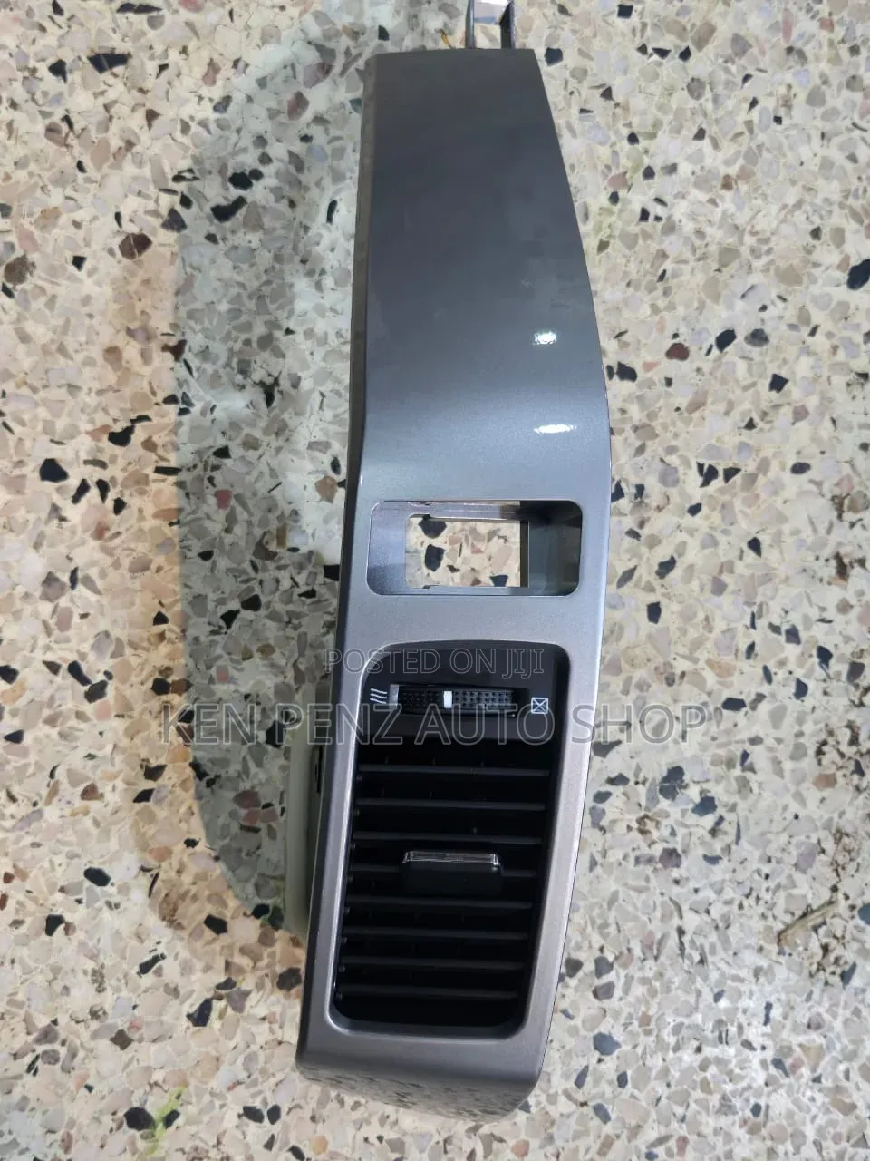 Landcruiser Prado J120 AC Vent Pannel Outlet