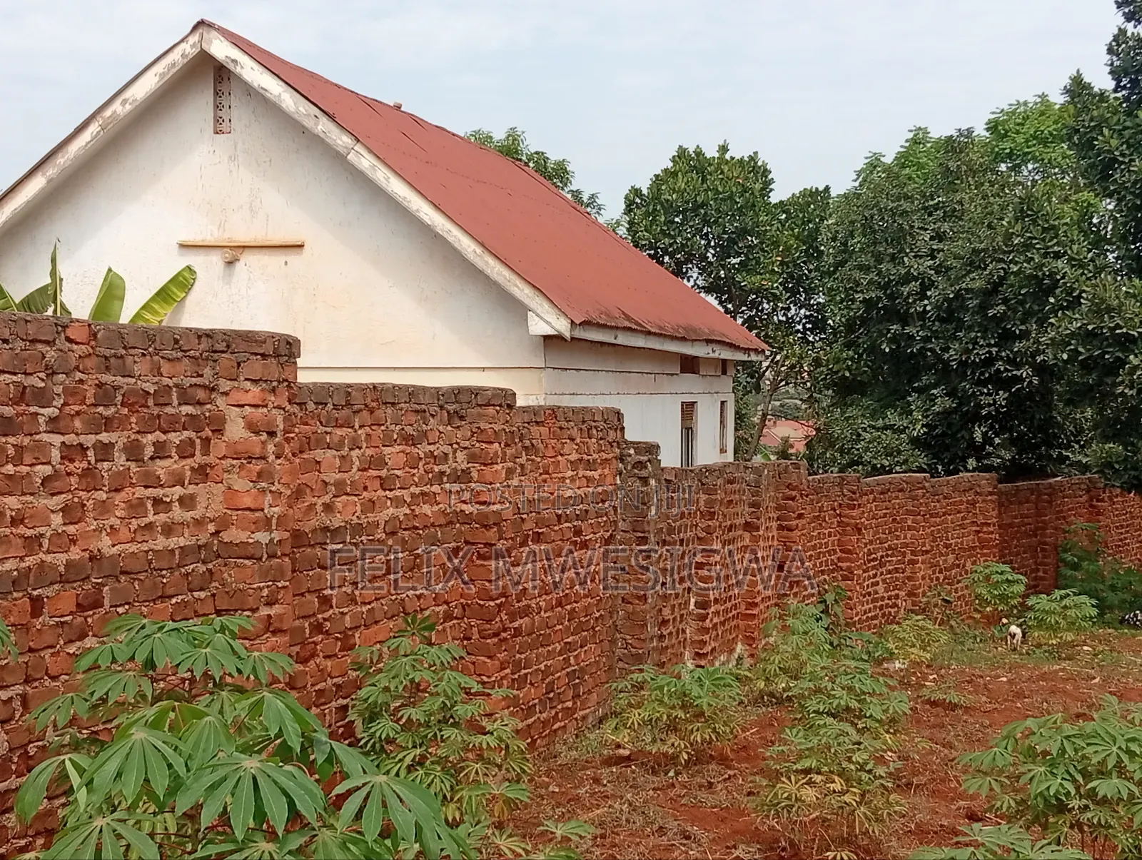 1bdrm House in Buuzi Namulanda, Makindye for sale