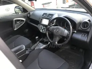 Toyota RAV4 2009 White
