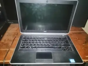 Laptop Dell Latitude E6330 6GB Intel Core i5 HDD 500GB