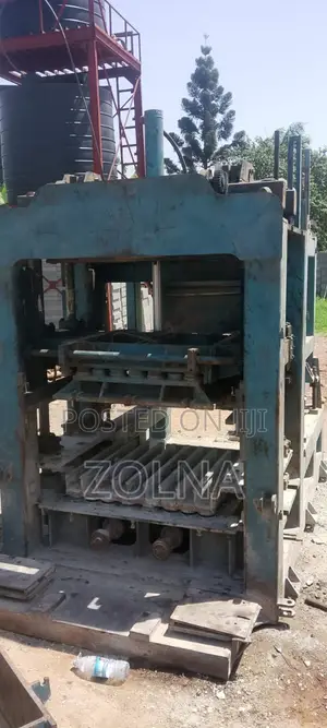 QT10-4 Hydraulic Block and Pavers Machine