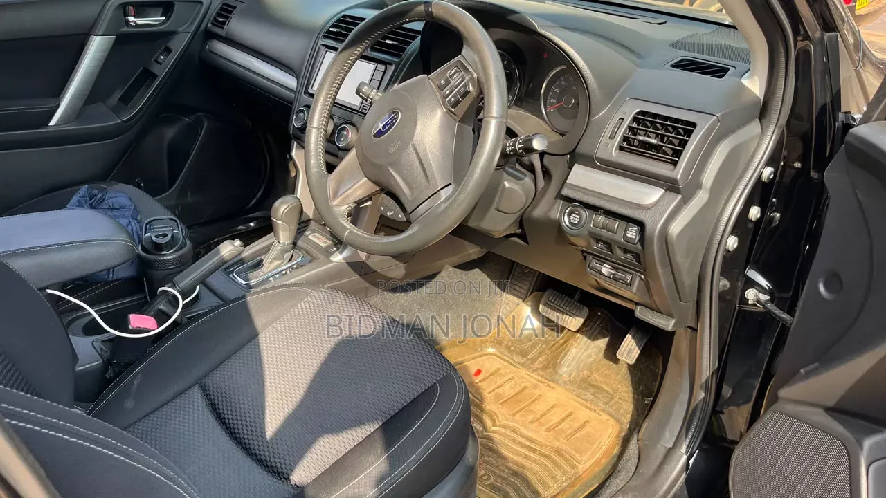 Subaru Forester 2015 Black