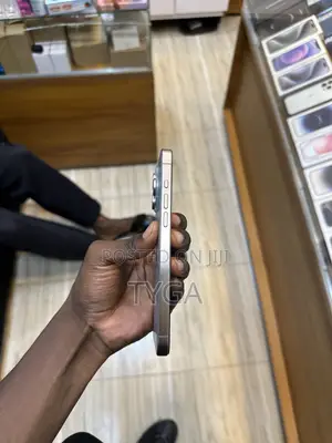 Apple iPhone 15 Pro Max 1 TB