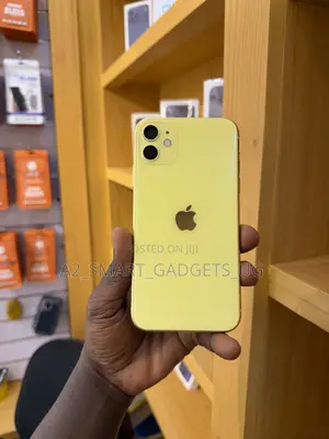 Apple iPhone 11 128 GB Yellow