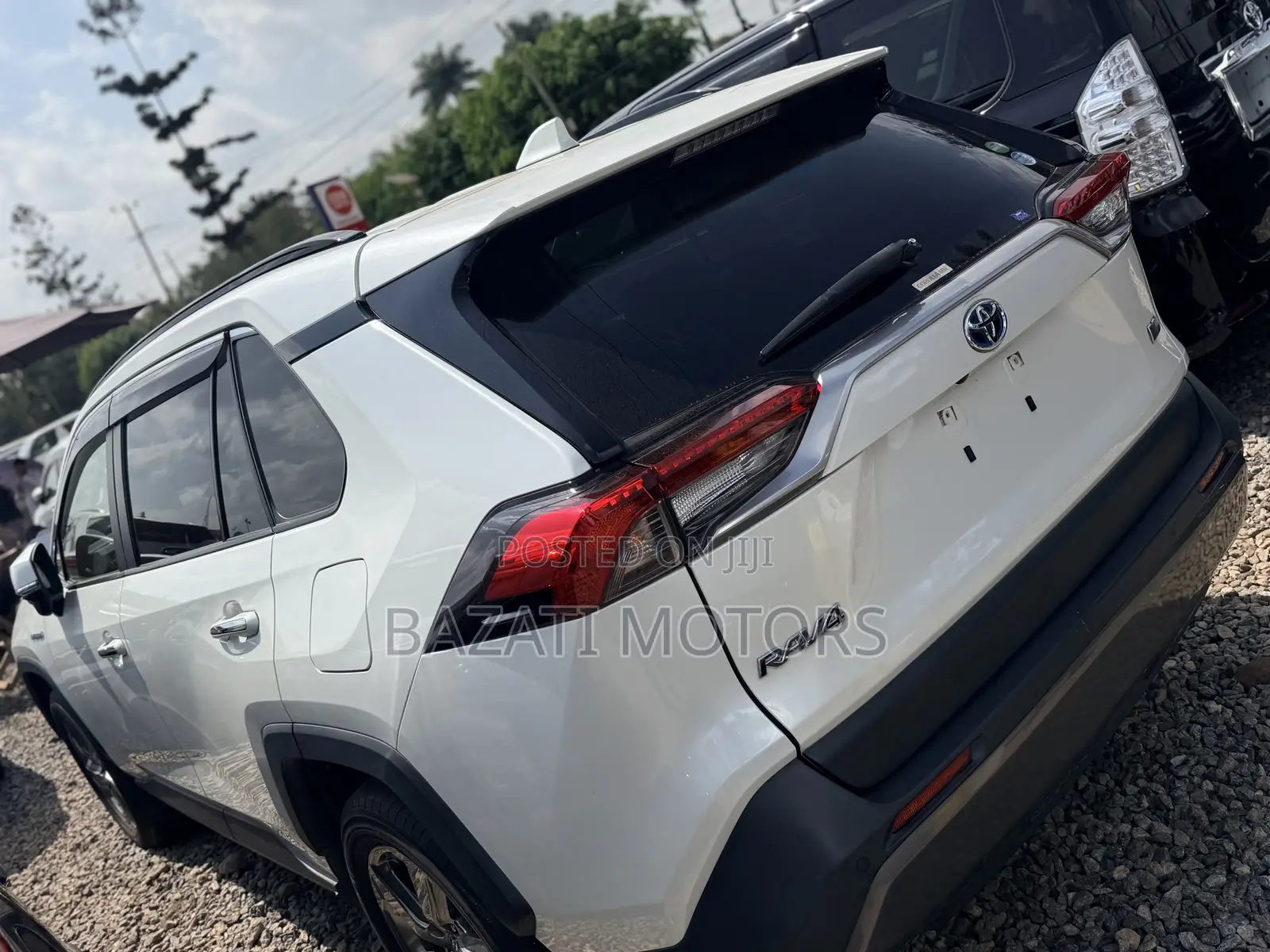 Toyota RAV4 2019 White