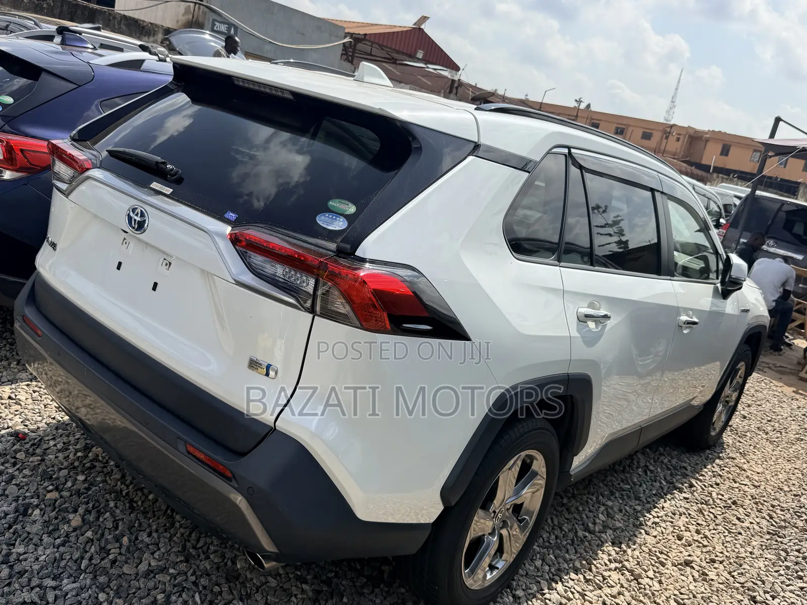 Toyota RAV4 2019 White