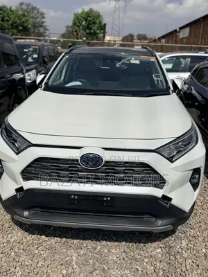 Toyota RAV4 2019 White