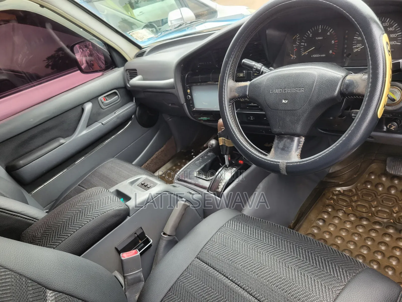 Toyota Land Cruiser HDJ 100 2003 Green