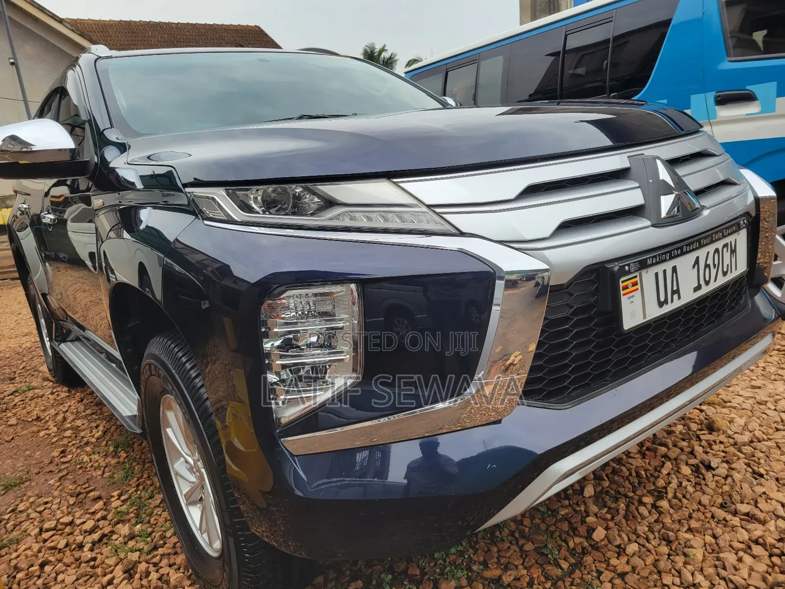 Mitsubishi Pajero V90 2.8 GL 2020 Blue