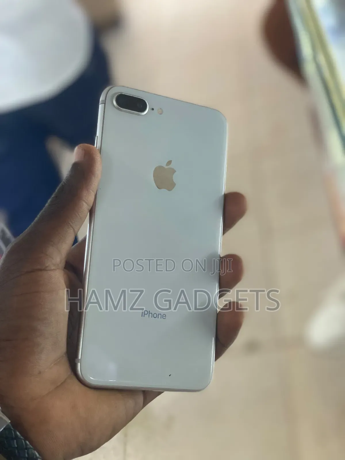Apple iPhone 8 Plus 64 GB White