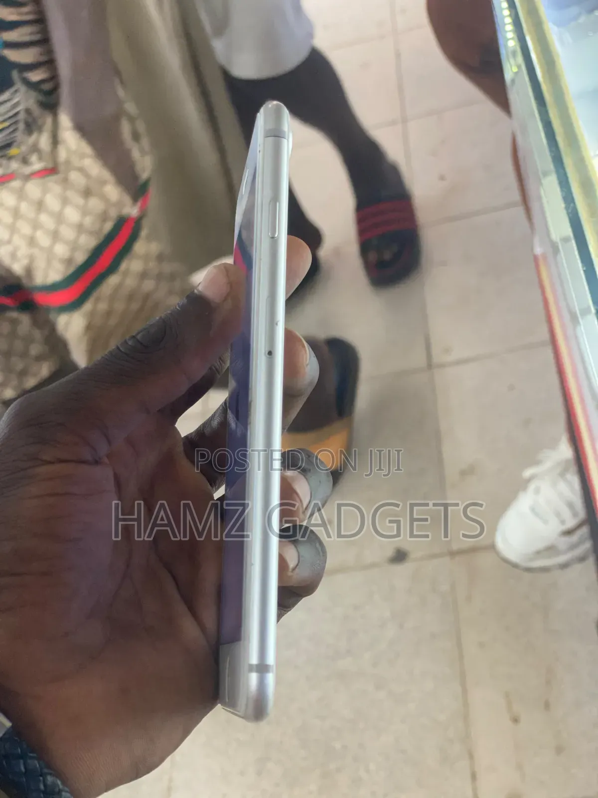Apple iPhone 8 Plus 64 GB White